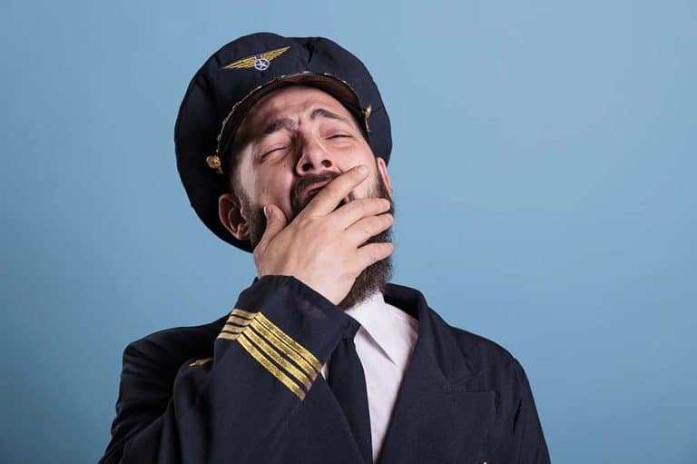 Dormire bene volare sicuri come apnee notturne possono “atterrare” pilota